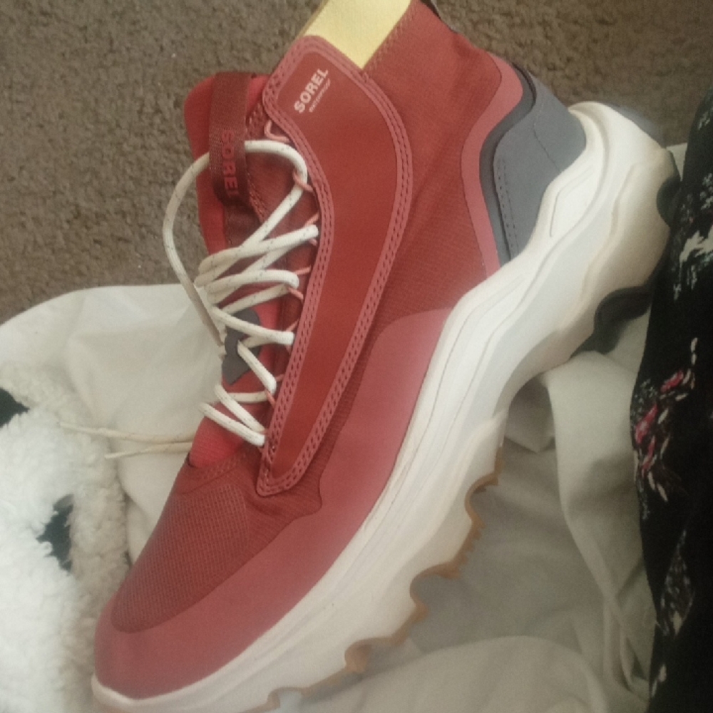 Sorel Red and Gray High-Top Sneakers